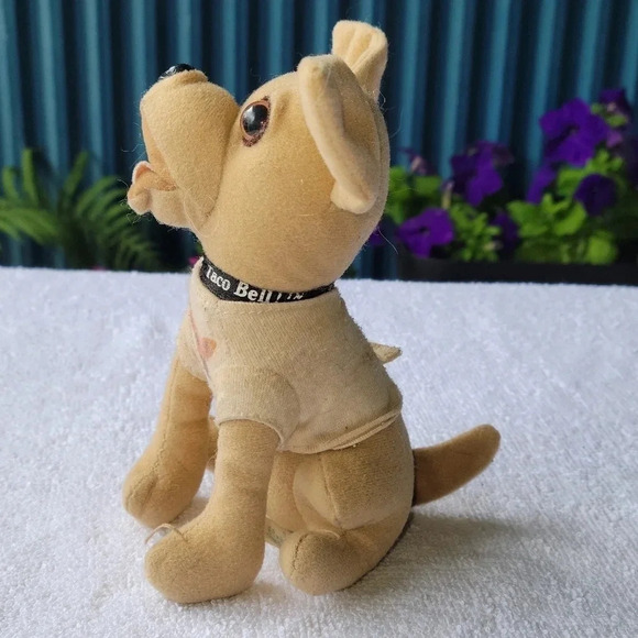 Taco Bell Chihuahua Plush Toy  wearing T-shirt plushie - Picture 7 of 14